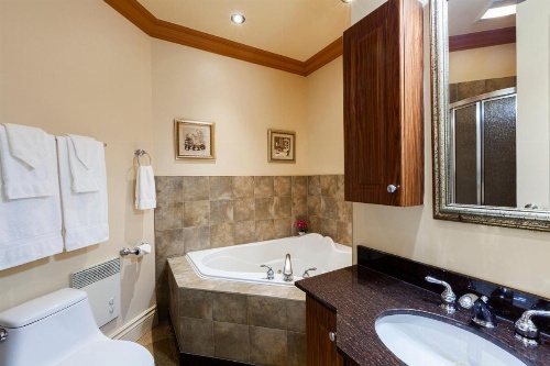 Le Nouvel Hotel image 5